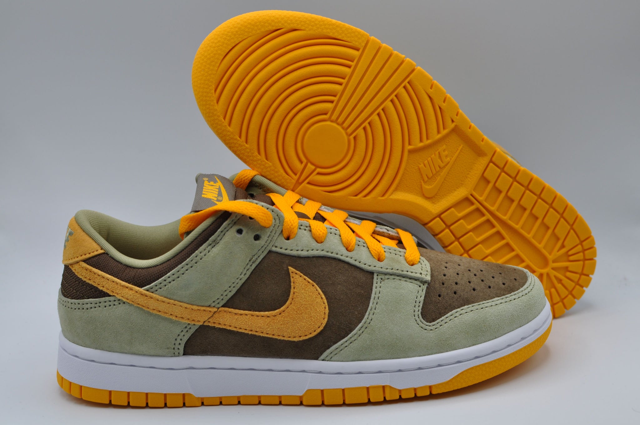 dunk low dusty olive